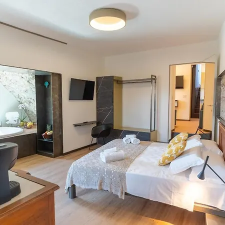 Casa Timeo, Centro Taormina