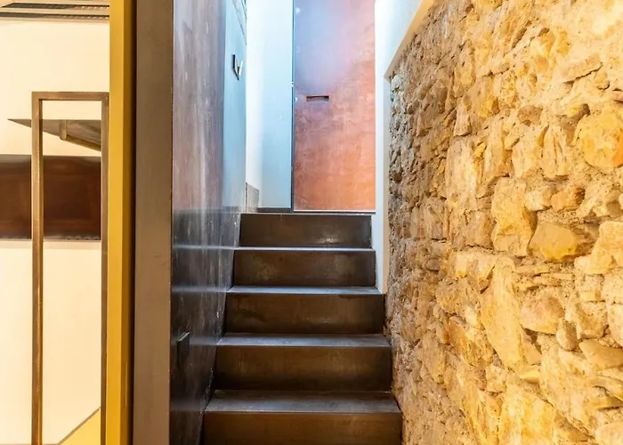 Casa Timeo, Centro *