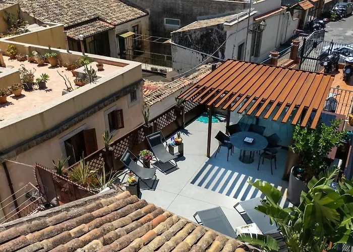 Casa Timeo, Centro * Ταορμίνα