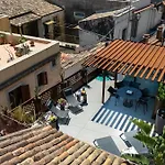 Casa Timeo, Centro * Taormina